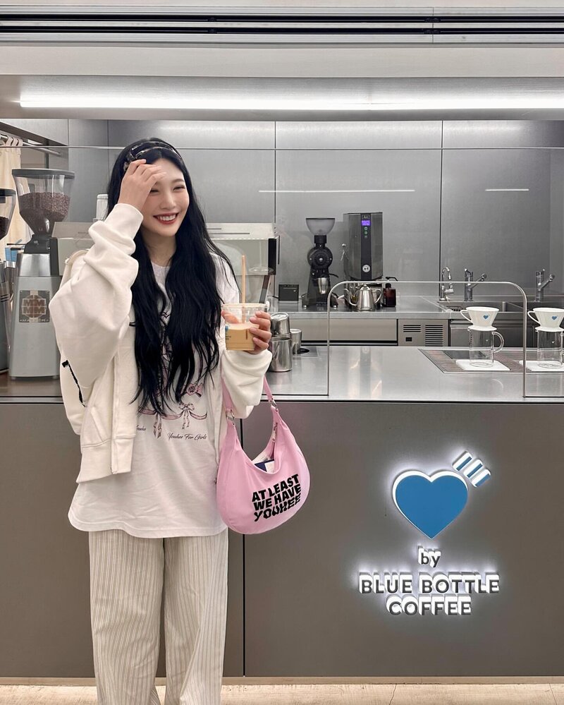 240508 Red Velvet Joy Instagram Update documents 10