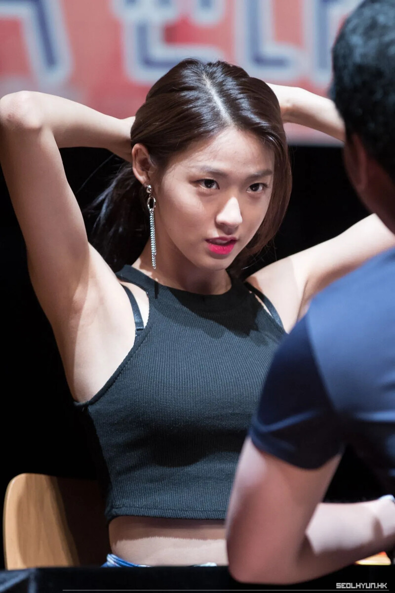 Seolhyun1952.jpg