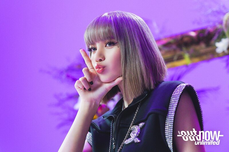 210915 MUPLY Twitter Update - Lisa's Live Performance Stage Behind documents 2