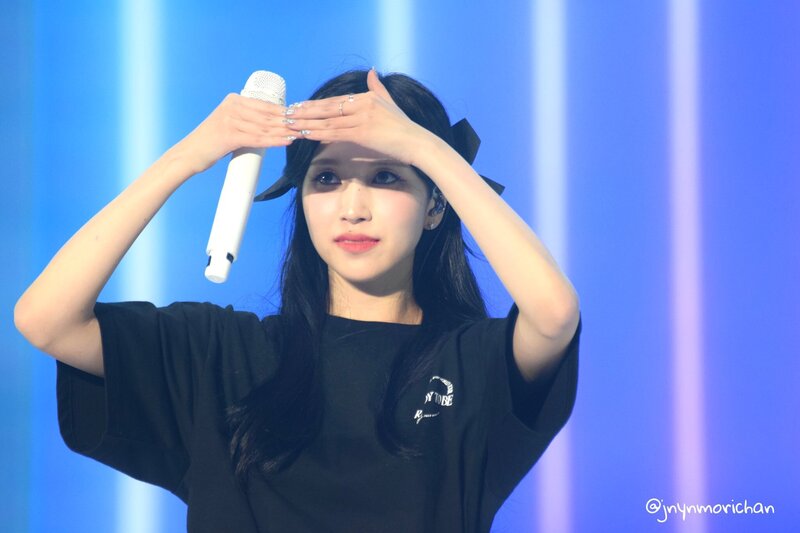 230415 TWICE Mina - ‘READY TO BE’ World Tour in Seoul Day 1 documents 1