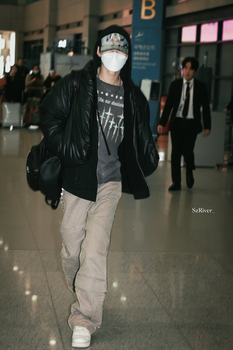 241230 NI-KI AT ICN INTERNATIONAL AIRPORT documents 2