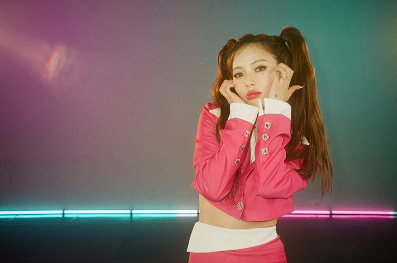 M2 Twitter Update - HyunA July Film Camera Photos documents 2