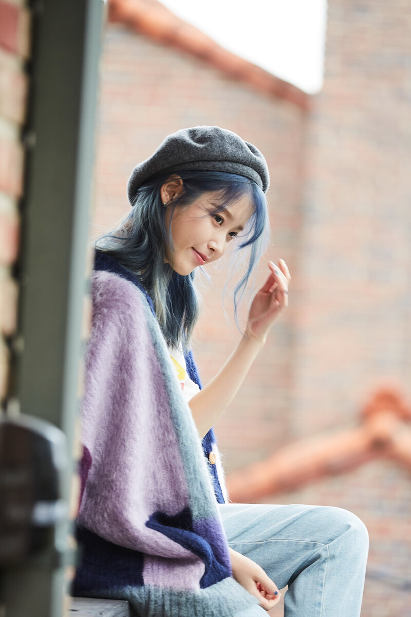 220401 IU Twitter Update documents 10