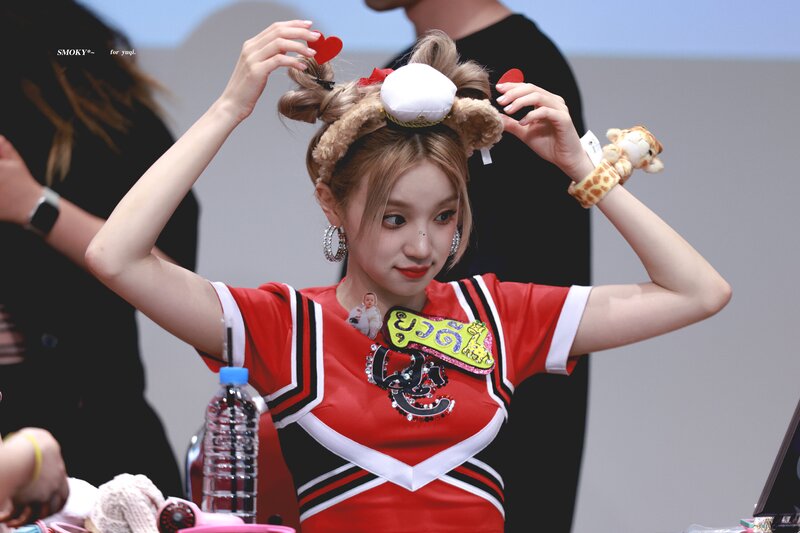 220603 (G)I-DLE Yuqi - Apple Music Fansign documents 11