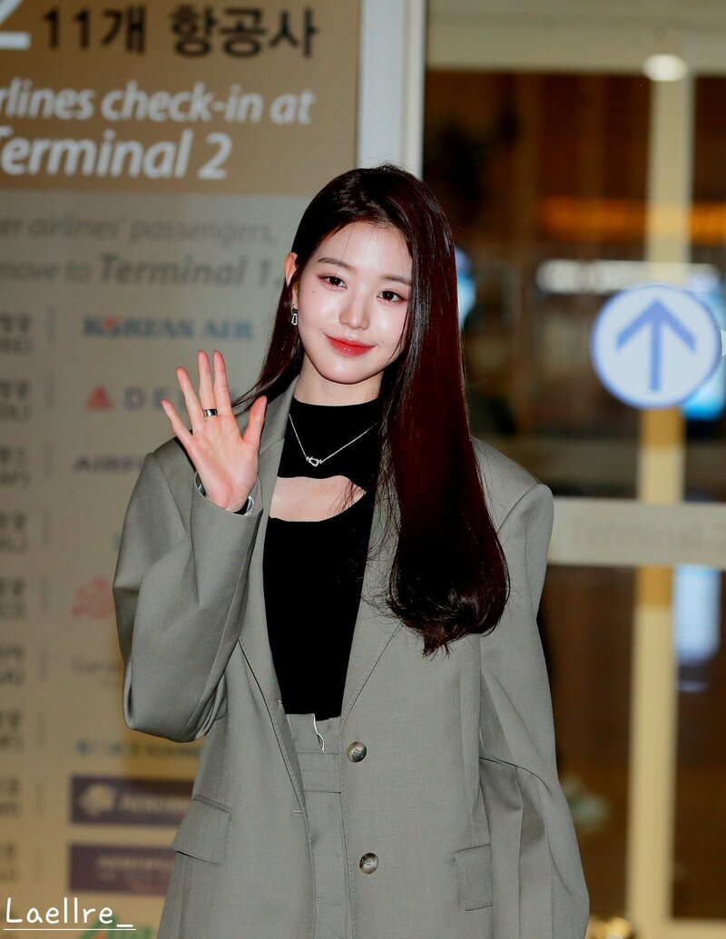 220924 IVE Wonyoung - ICN Airport Departure documents 2