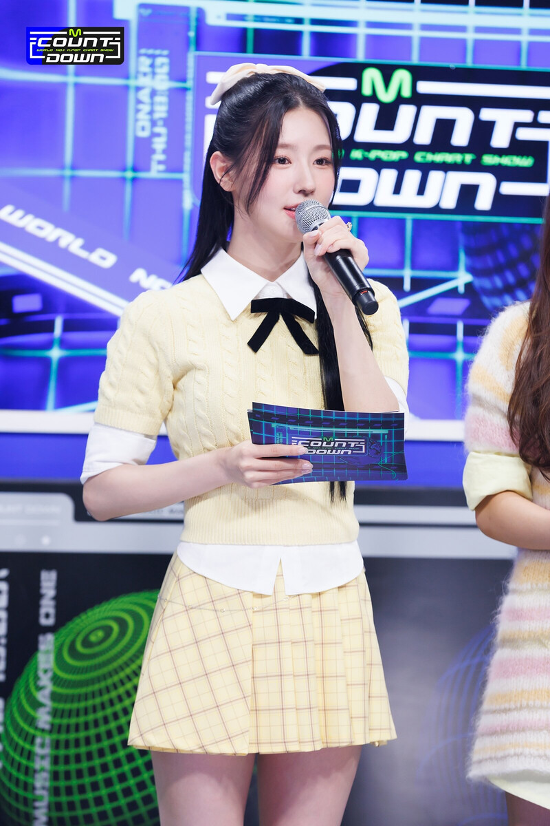 230504 M Countdown MC's Miyeon, Joohoney & Saena documents 3