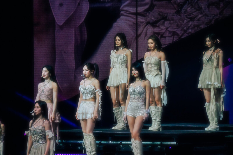 230506 TWICE - ‘READY TO BE’ World Tour in Melbourne Day 1 documents 7