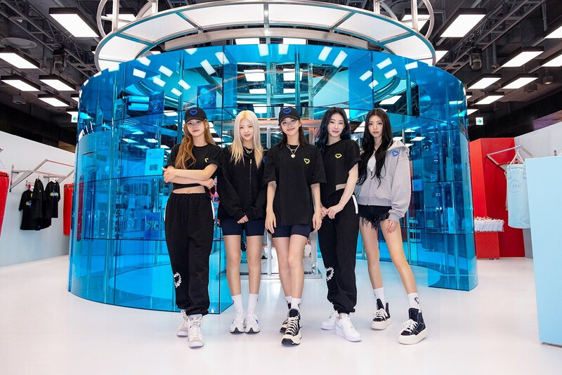 230730 - ITZY Twitter Update documents 3