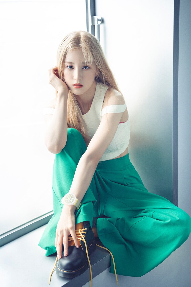 Apink Chorong for Pilates S Magazine June 2022 Issue documents 7