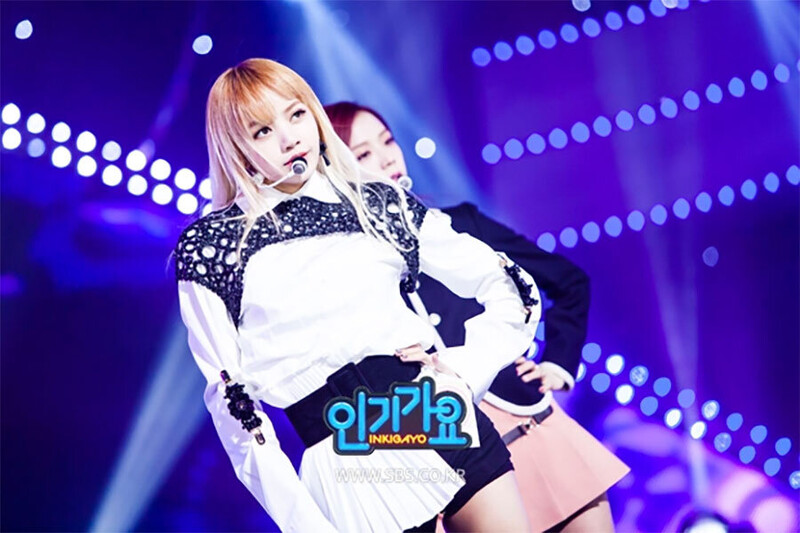 161117 BLACKPINK - “PLAYING WITH FIRE” on SBS Inkigayo documents 13