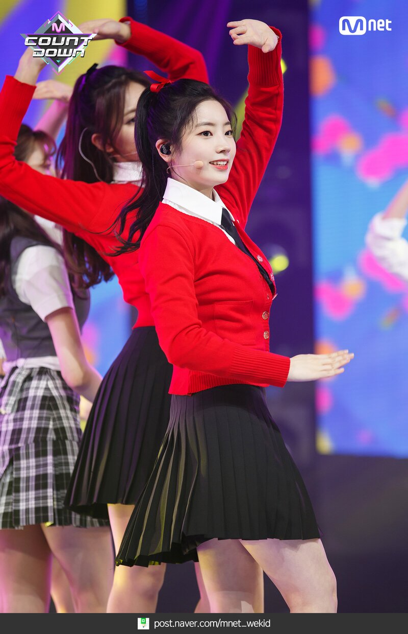 180426 TWICE Dahyun - 'What is Love?' at M COUNTDOWN documents 6