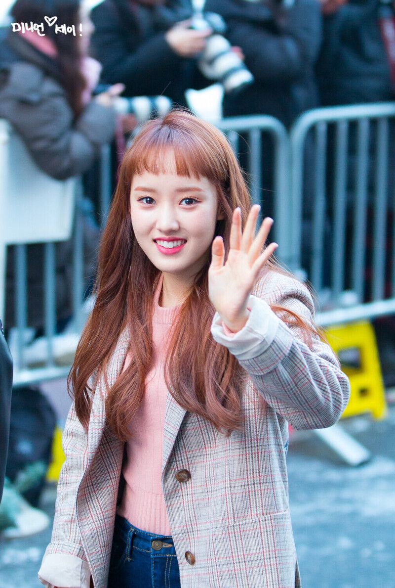 180223 Weki Meki Sei at Music Bank documents 1