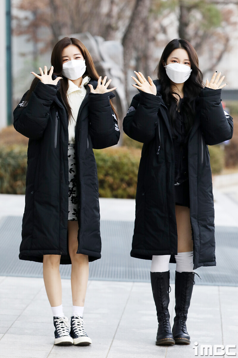 201210 WOOAH - NANA & WOOYEON commute for MBC Radio documents 3