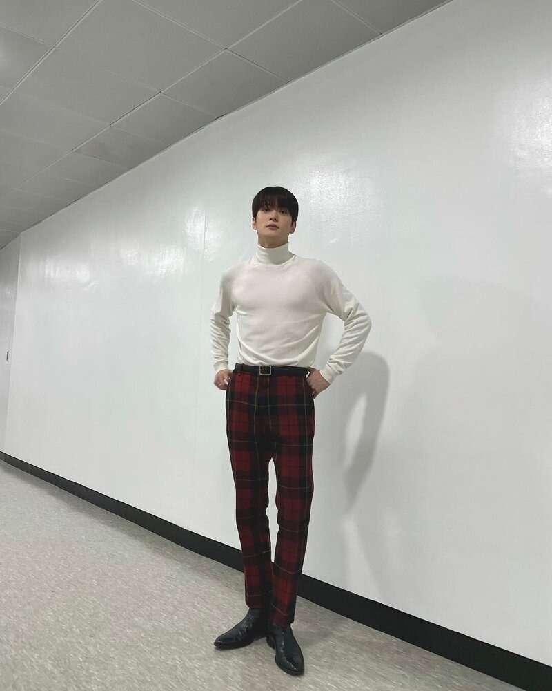 211225 NCT Jaehyun Instagram Update documents 2