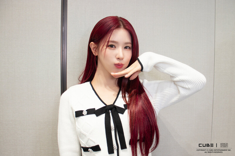 240302 - MIYEON at the JTBC 'Love Siblings' Press Conference - Behind Photos documents 4