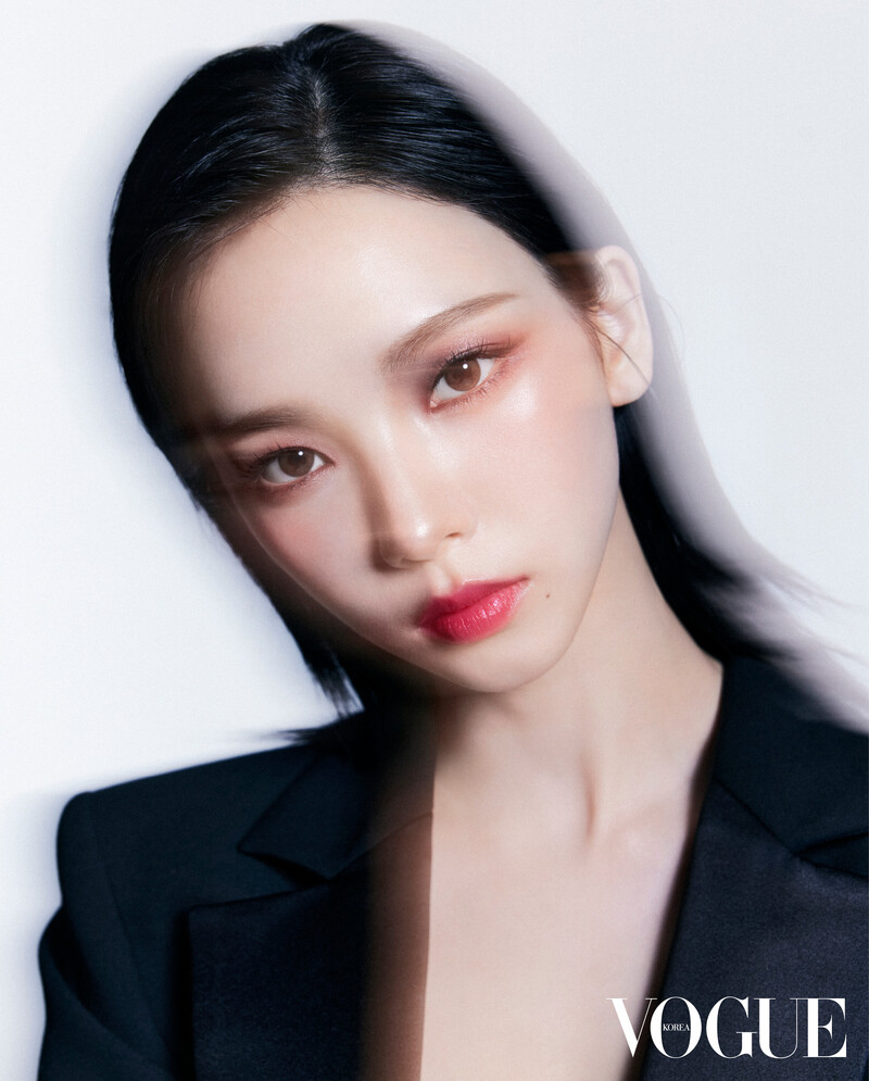 aespa Karina x YSL Beauty for Vogue Korea January 2024 Issue documents 7