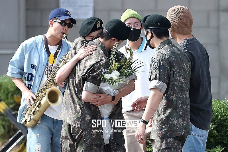 240612 BTS - Jin Military Discharge documents 3