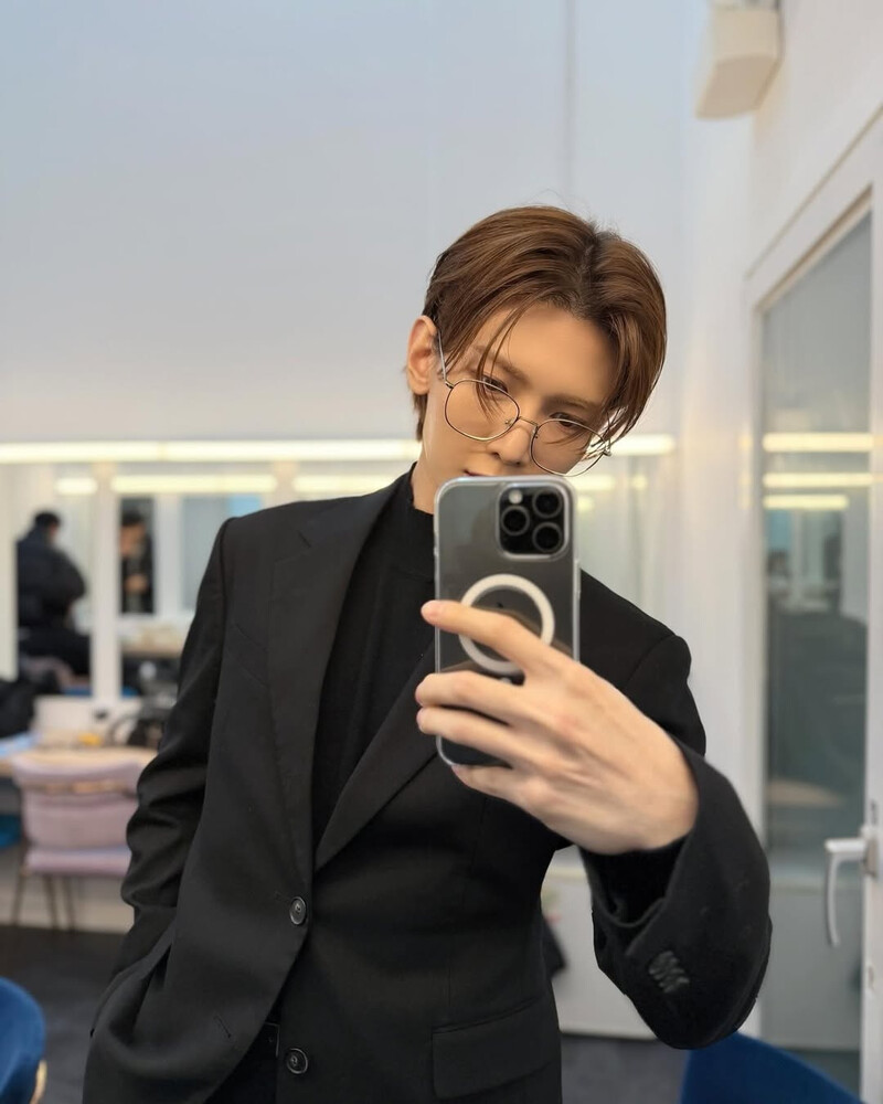 241222 - Yeosang Instagram Update documents 2