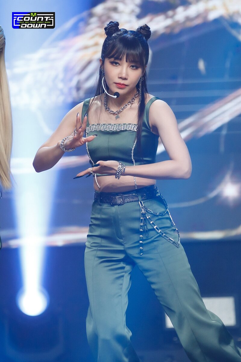 220224 Apink - 'Dilemma' at M Countdown documents 26