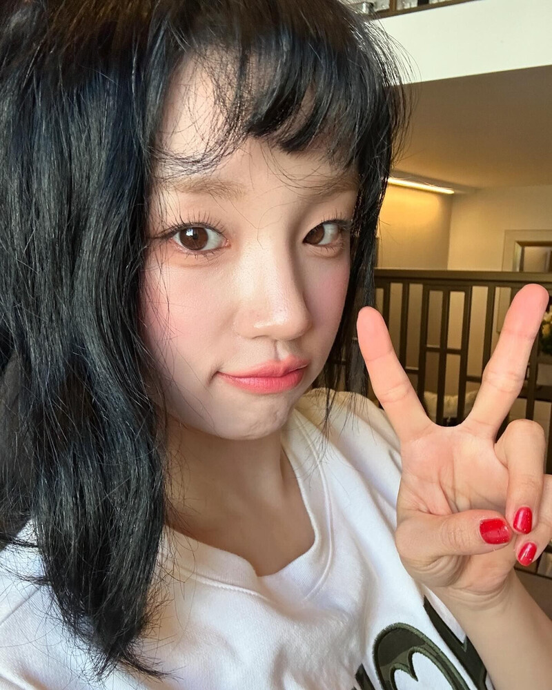 240923 - YUQI SNS Updates documents 1