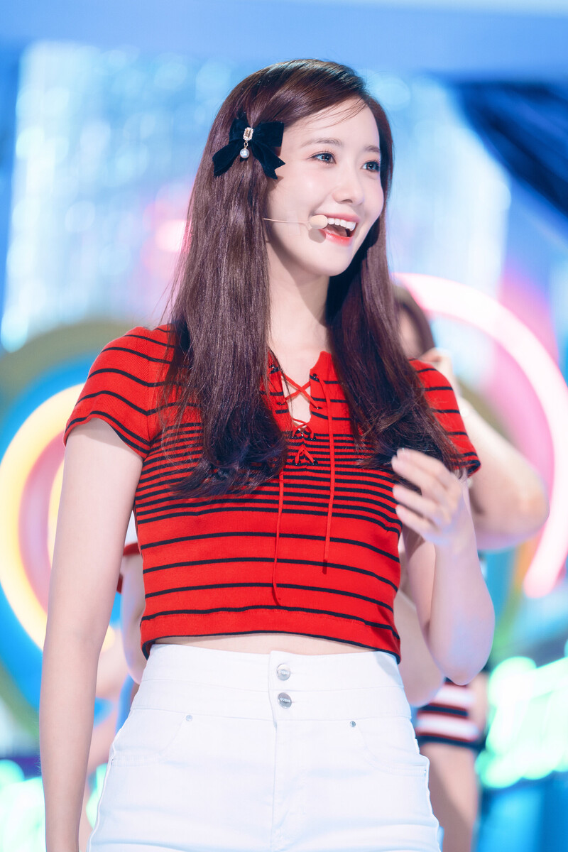 220821 Girls' Generation Yoona - 'FOREVER 1' at Inkigayo documents 9