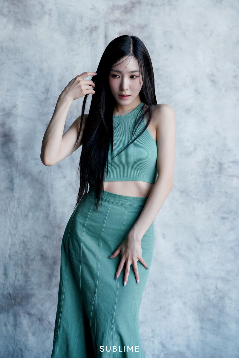 230428 SUBLIME Naver Post - Tiffany Young - Grazia Singapore Photoshoot Behind documents 1