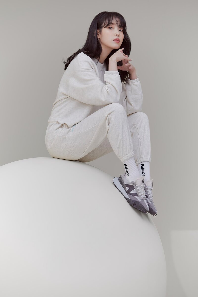 IU for New Balance 2022 'Grey Day' Collection documents 4