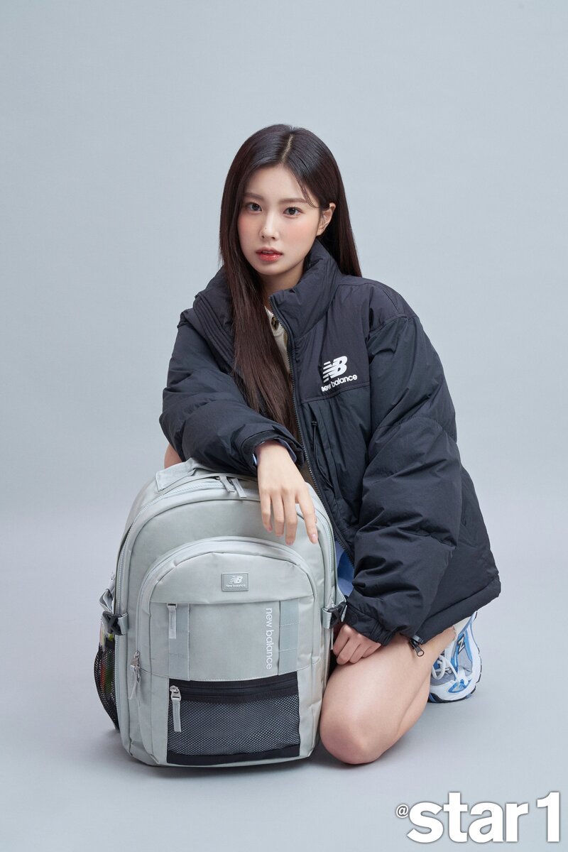 Kang Hyewon for Star1 Magazine January 2022 Issue documents 3