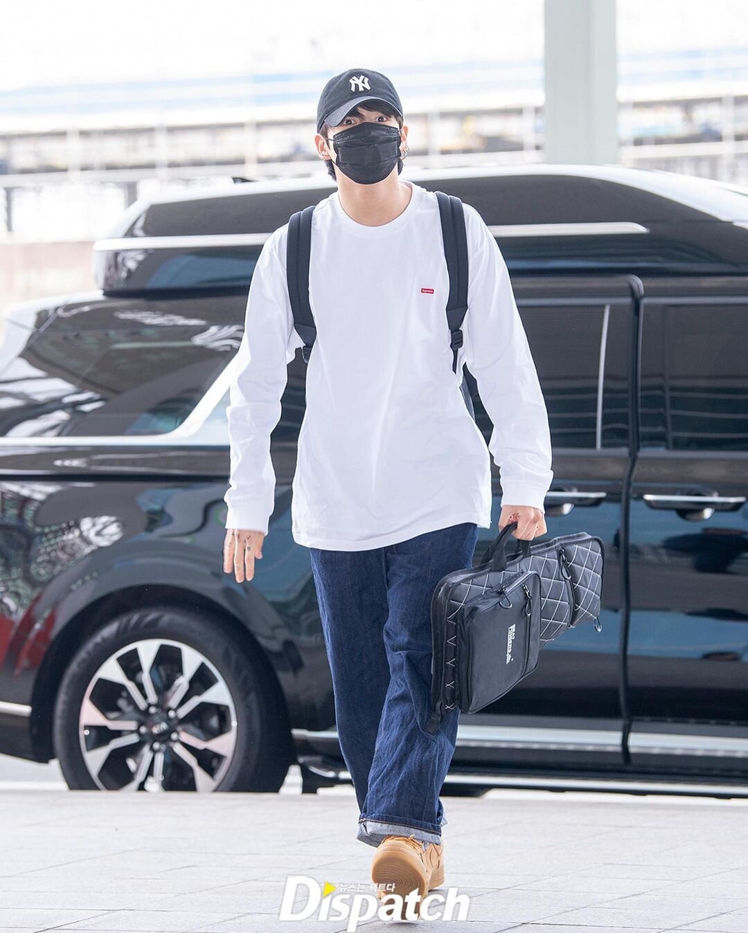 May 28, 2022 Jungkook at Incheon International Airport Departing for the  United States