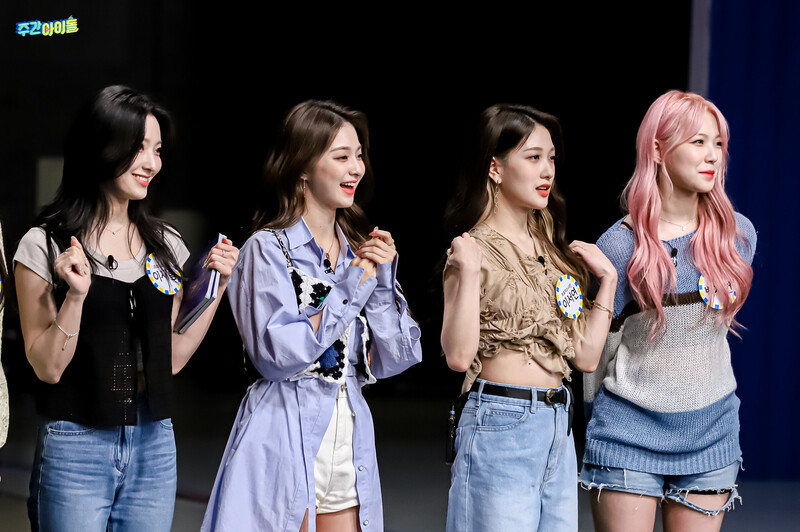 210516 MBC Naver Post - fromis_9 at Weekly Idol Ep. 516 documents 10