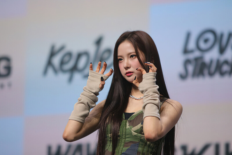 230410 Kep1er Yujin - 'Lovestruck!' Press Showcase documents 27