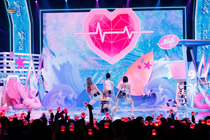 240704 KISS OF LIFE - 'Sticky' at M Countdown documents 2