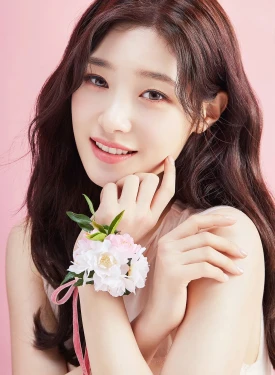 Chaeyeon for 2018 ALLETS (Clio) March issue
