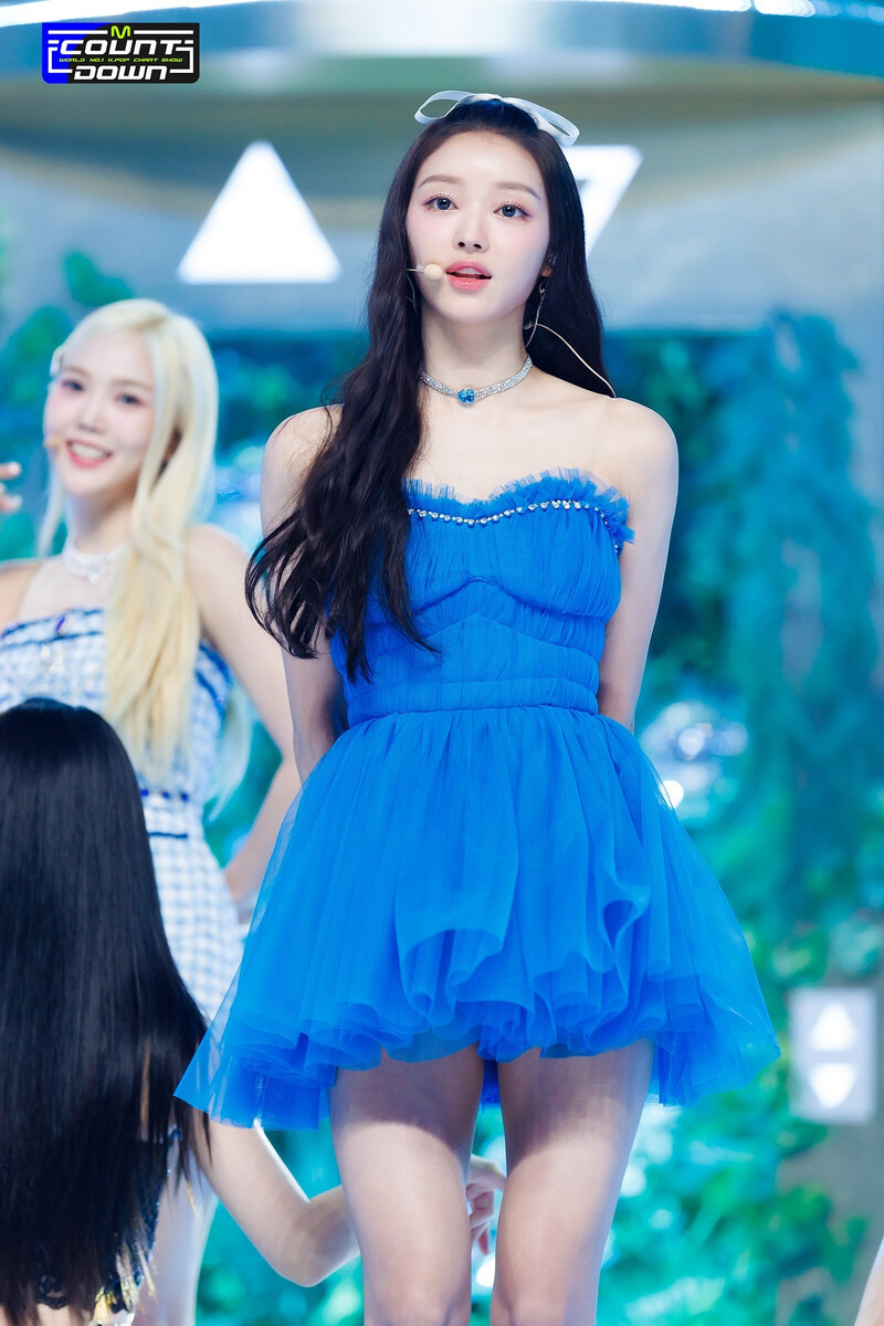 230727 OH MY GIRL YooA - 'Summer Comes' at M COUNTDOWN documents 1