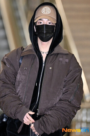 250123 JAKE AT GIMPO INTERNATIONAL AIRPORT