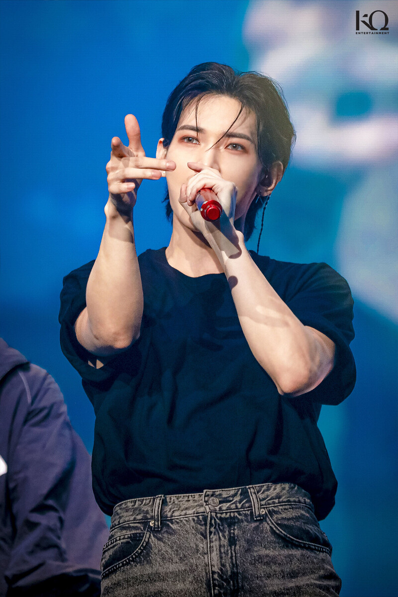 20230209 - Naver Ateez Break The Wall Seoul Concert Behind Photos documents 21