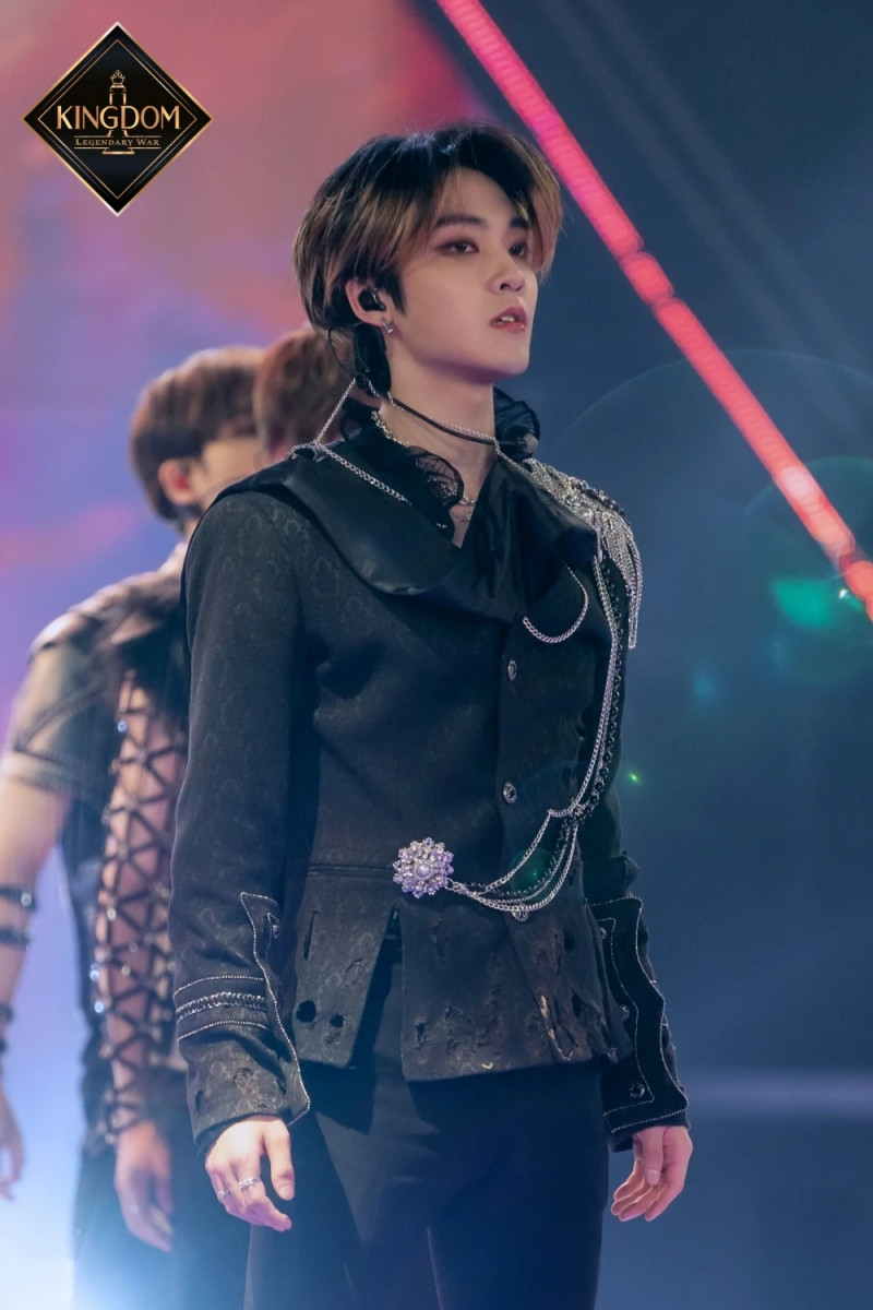 210406 [KINGDOM: LEGENDARY WAR] THE BOYZ Behind the Scenes Photos at the 100 Second Performance | Naver Update documents 10