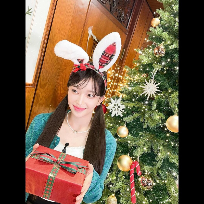 231223 STAYC Instagram Update documents 1