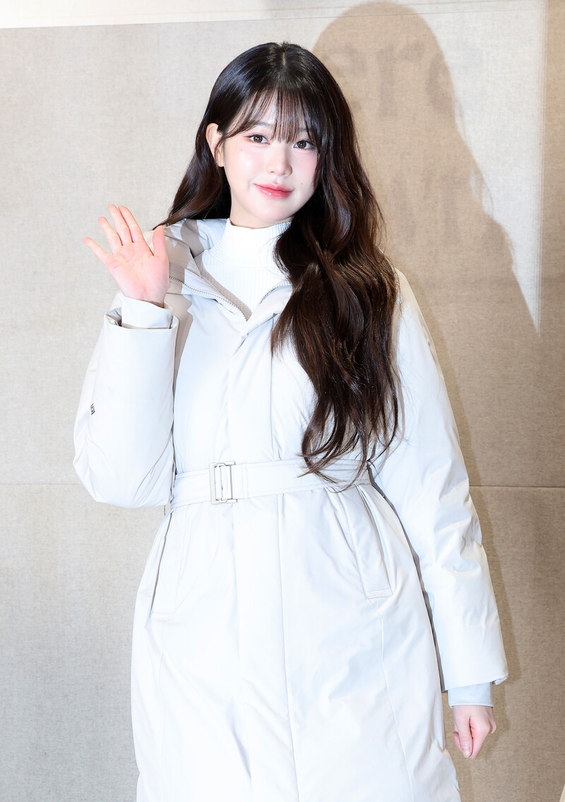 241124 Jang Wonyoung at EIDER Brand Photo Event documents 10