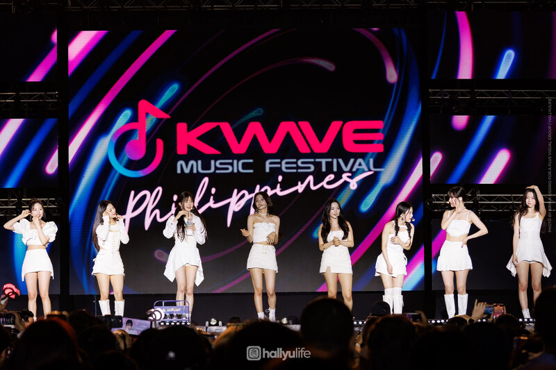 240511 fromis_9 - KWAVE Music Festival in Manila documents 1