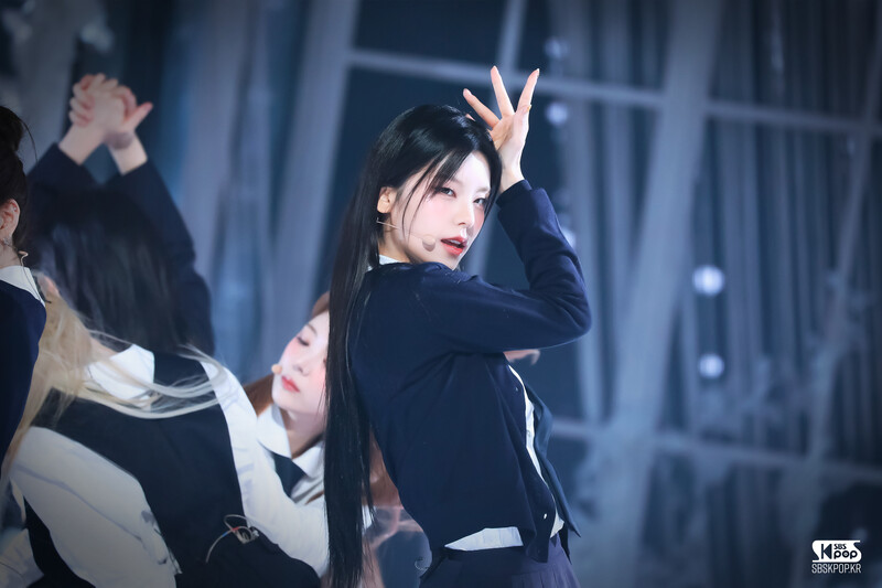 241103 ITZY Yeji - Imaginary Friend at Inkigayo documents 4