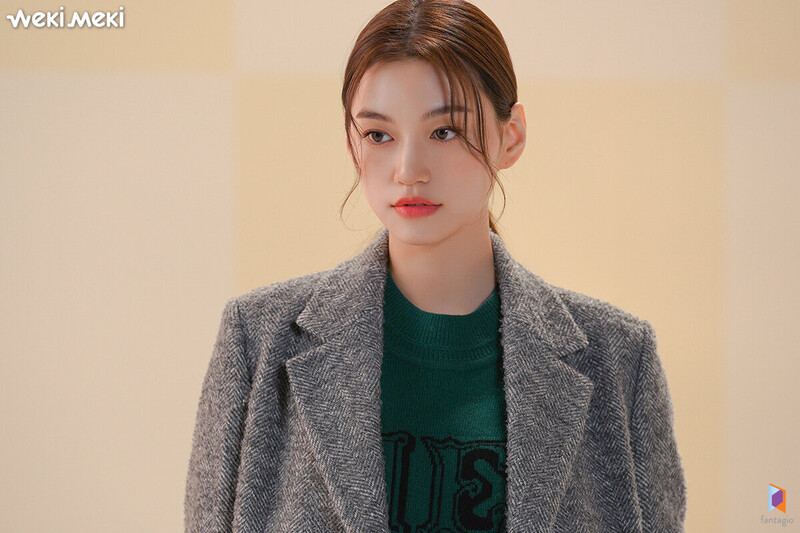 220106 Fantagio Naver Post - Weki Meki Doyeon documents 16