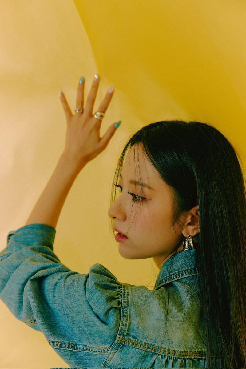 WJSN Bona for Universe's 'Feel the Breeze' Photoshoot 2022 documents 8