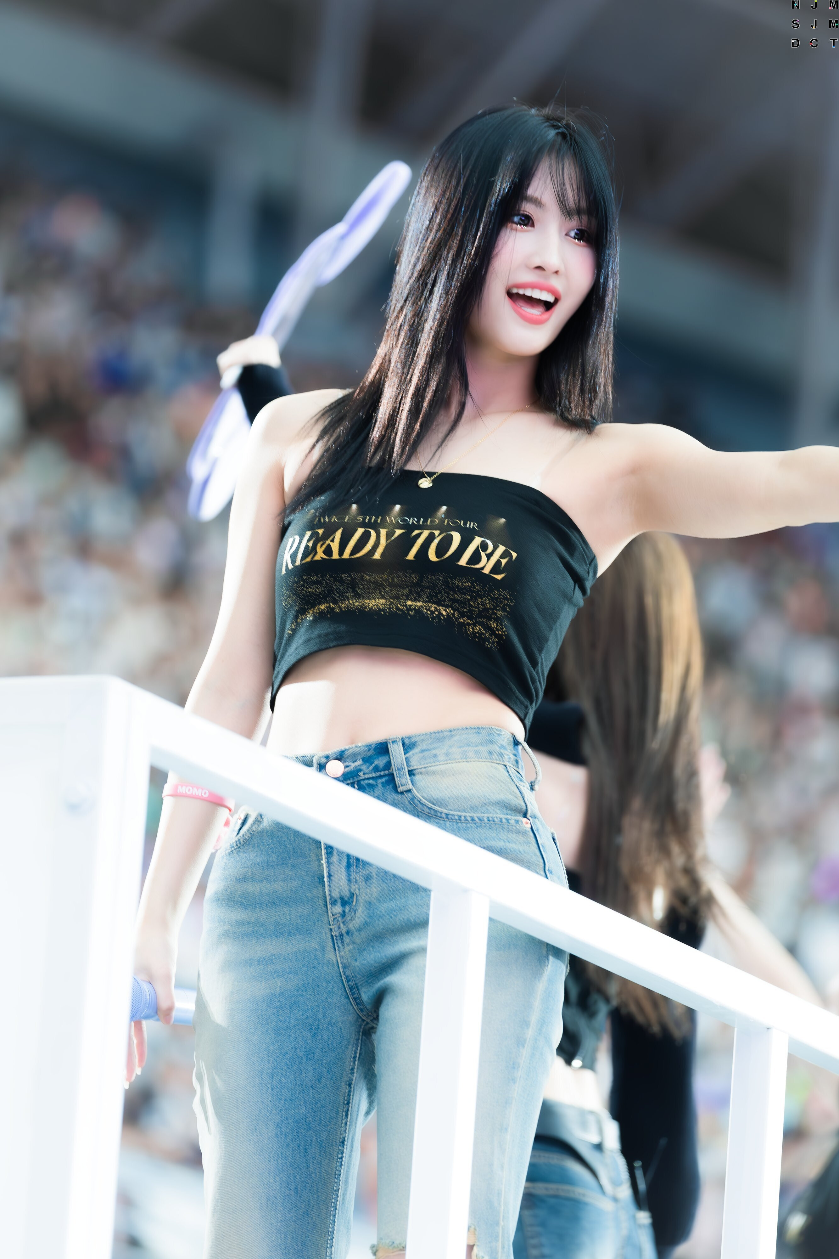 230514 TWICE Momo - 'READY TO BE' World Tour in Osaka Day 2 | kpopping