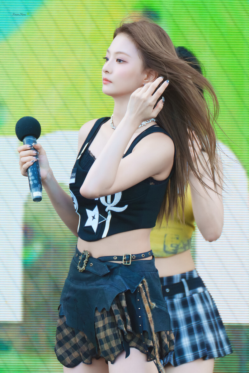 240727 fromis_9 Nagyung - Waterbomb Festival in Busan documents 3