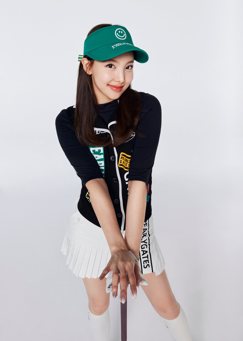 TWICE for Pearly Gates Golf 2022 SS Collection documents 9