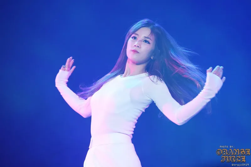 Chorong78_1.jpg