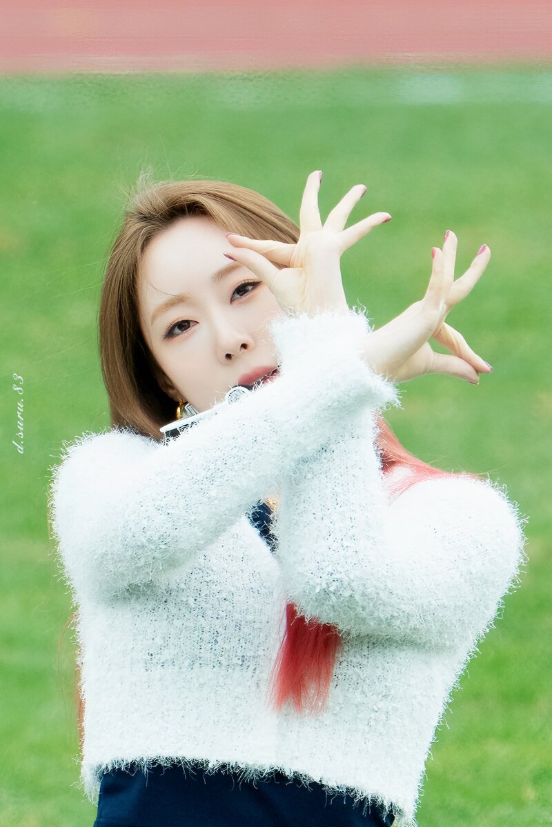 220319 WJSN Yeonjung documents 10