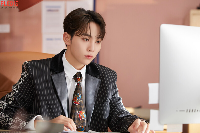 230503 SEVENTEEN “FML” Jacket Shootings Behind the Scenes - Seungkwan | Naver documents 1