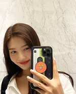 200425 Red Velvet Joy instagram update